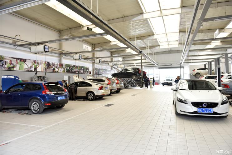 領克智能與沃爾沃豪華 巴蜀年輕人如何選擇？